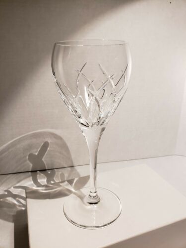 ROYAL DOULTON Crystal Symphony Pattern Red Wine Glass or Goblet 8-1/4