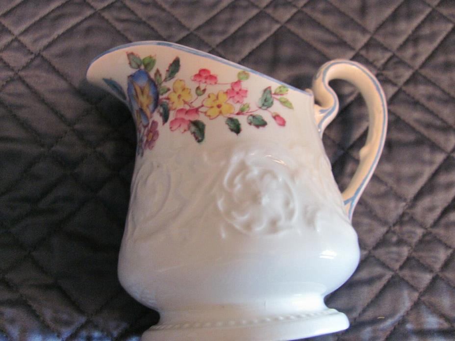 Preowned Wedgwood Patrician Morning Glory china cream pitcher bowl