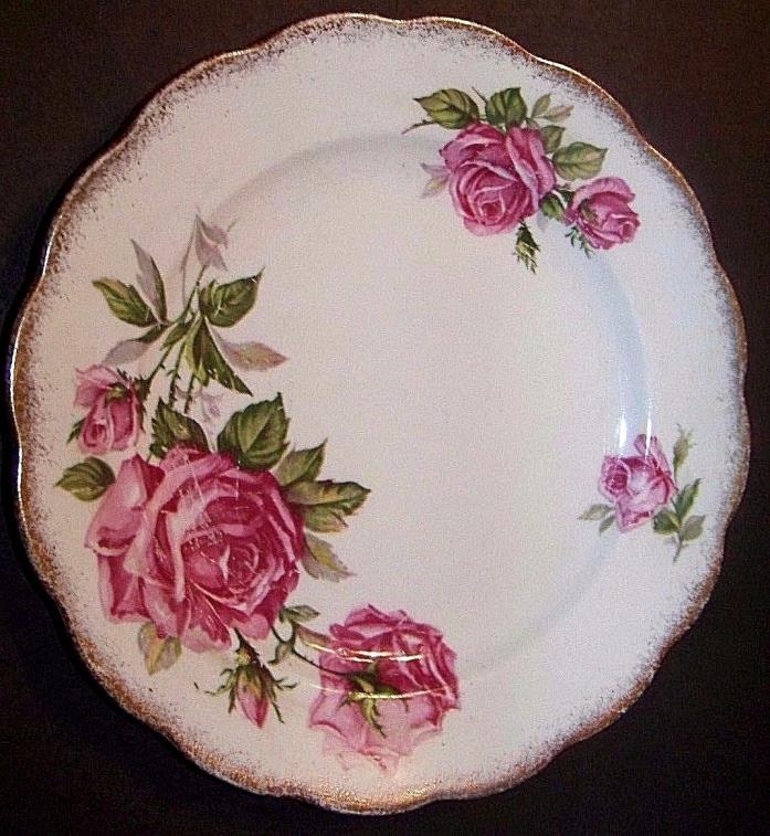 Vintage Beautiful ROYAL STANDARD 'Orleans Rose Cake Dessert Plate    7- 3/4