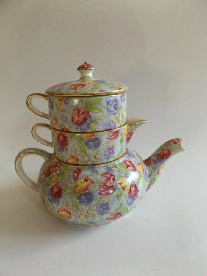 English Royal Winton Chintz Stacked Teapot Stratford Pattern