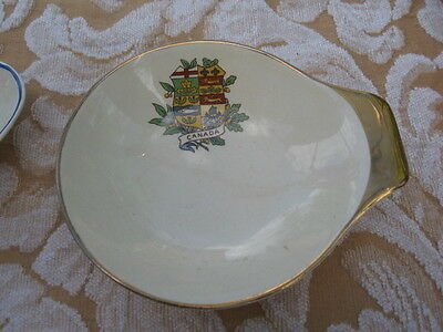vtg cute little scone dish  w/Canada emblem Royal Winton Grimwades England