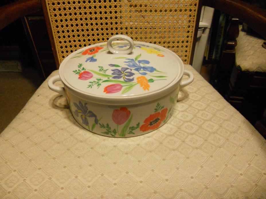 Vintage Sigma Primavera Tastesetter Porcelain Casserole baking dish + lid Japan