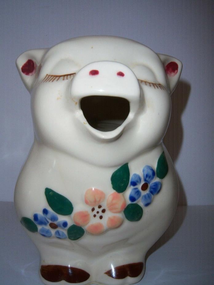 ...VINTAGE SHAWNEE POTTERY SMILEY PIG PITCHER