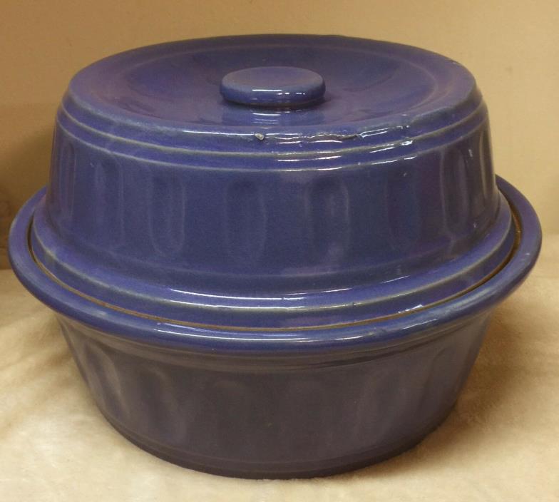 Vintage USA Blue Covered Crock Casserole Dish Lid 9.5