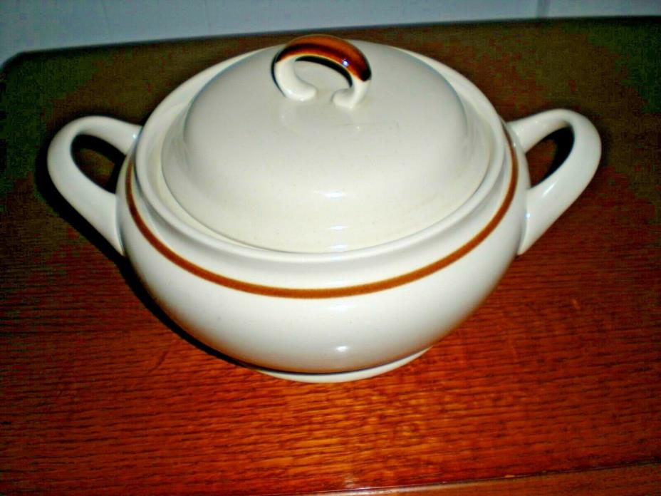 MOUNTAIN WOOD COLLECTION Stoneware Covered Casserole Dish w/Side Handles, Japan