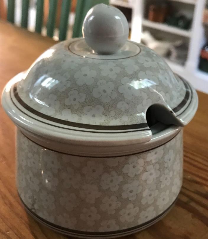 DALARNA Villeroy & Boch COVERED SUGAR BOWL 4.25