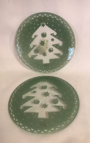 Villeroy & Boch Set of 2 Green Glass Christmas Tree Plates/dishes NEW!