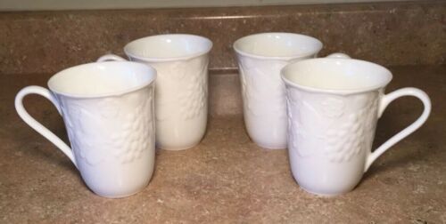 Lot Of 4 1988, Wedgwood, Strawberry & Vine Bone China 3-3/4