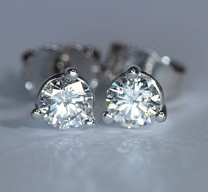 0.50 ct White Diamond stud Earrings setting In 14K White Gold , natural diamonds
