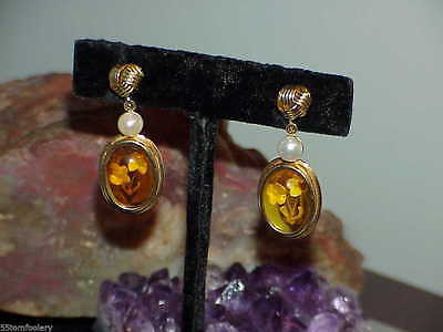 14k 6mm Pearl Carved Amber Flowers Stud Post Back Earrings Yellow Gold Vintage