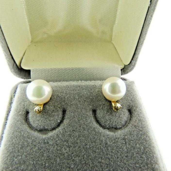 14k Gold Cultured Pearl Stud Earrings  6 mm with Diamoond