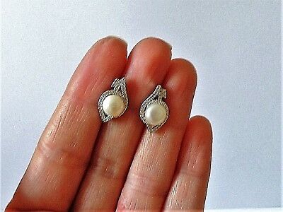 925 STERLING SILVER WHITE PEARL BUTTERFLY EARRINGS -