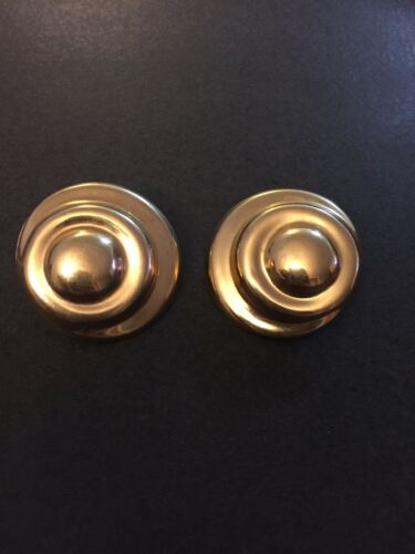 Vintage 14K Yellow Gold Big Round Shell Omega Back Earrings 16g