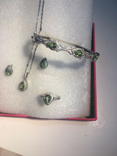 Natural Peridot Earrings/ Pendant Necklace Set  925 Sterling Silver