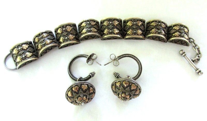 RARE JOHN HARDY SIGNED 18K GOLD  STERLING SILVER BRACELET WITH DROP  EARRINGS