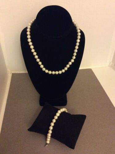 FRESHWATER 8 mm PEARL NECKLACE 17”LONG AND 7”BRACELET SET W/925 SILVER CLASPS