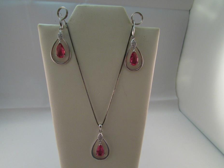 NEW 925 Sterling Silver Chain Necklace Floating Pink Sapphire Pendant & Earrings