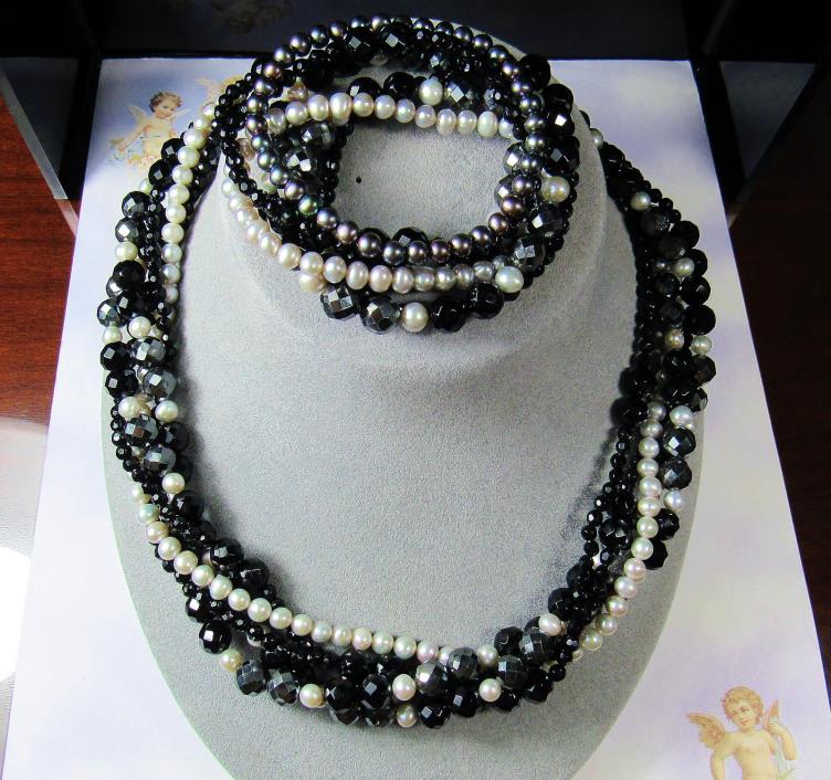 14KT 14K Yellow Gold 5 Strand Black Gray Crystal Pearl Necklace Bracelet Set