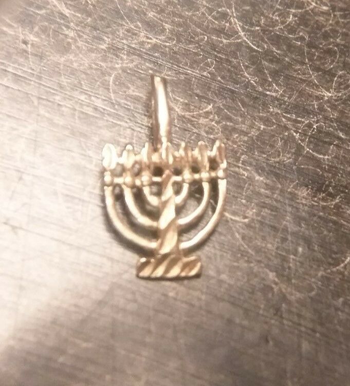 Menorah 3/4