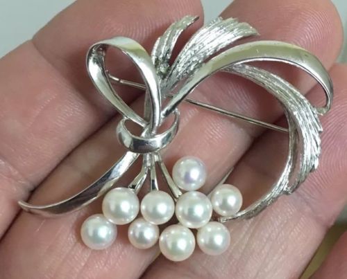 Vintage Mikimoto Sterling Silver Pearl Pin Brooch M S Hallmark 9 Pearl Cluster