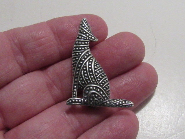sterling silver wolf pin