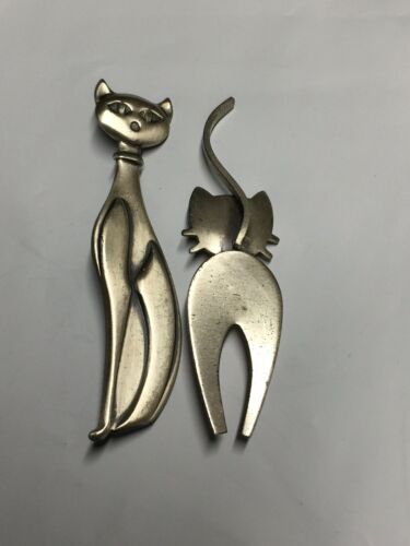 2 Different  Vintage Beaucraft And Danecraft Sterling Silver Cat Pins Brooches