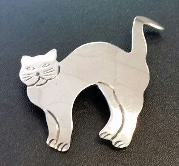 Sterling Silver Cat pin or Pendant