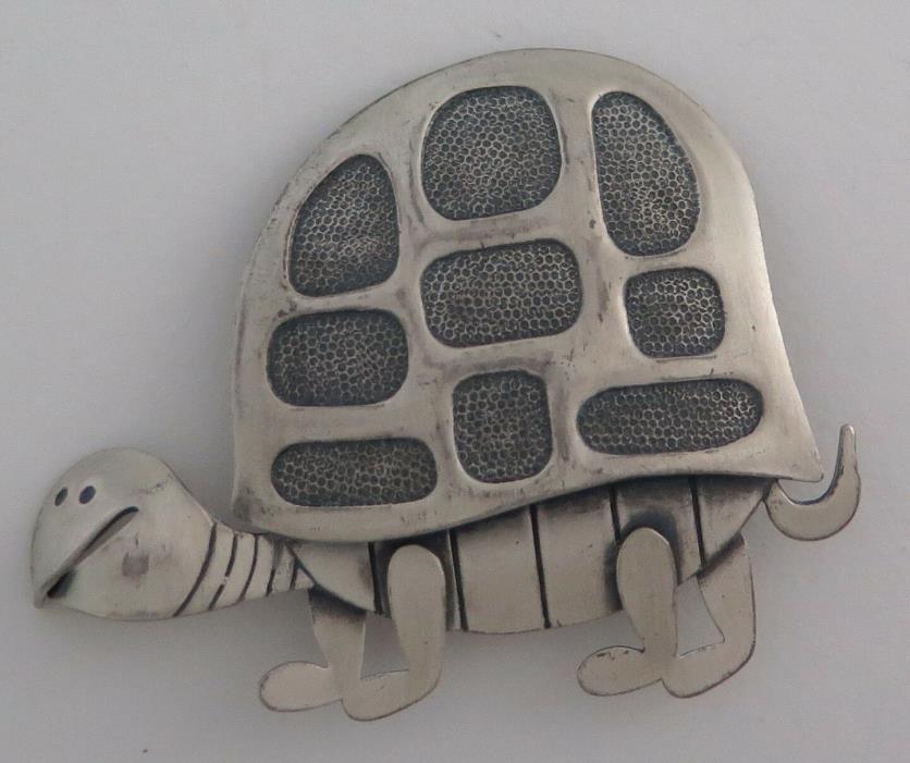 Vintage BEAU Turtle Design Sterling Silver Charming Large Brooch Pin