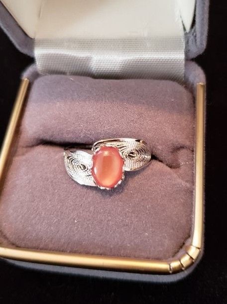 Lovely Vintage Sterling Silver Ring with Orange Stone - Sz 7