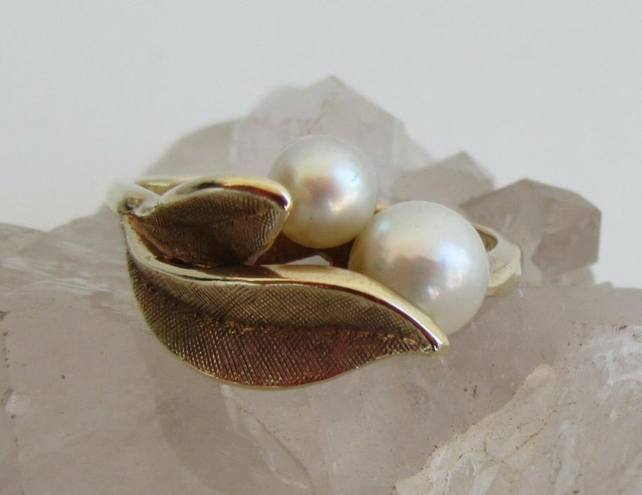 Vintage Double Pearl Furled Leaf Ring 10k Yellow Gold Upswept Foliage Two Pearls