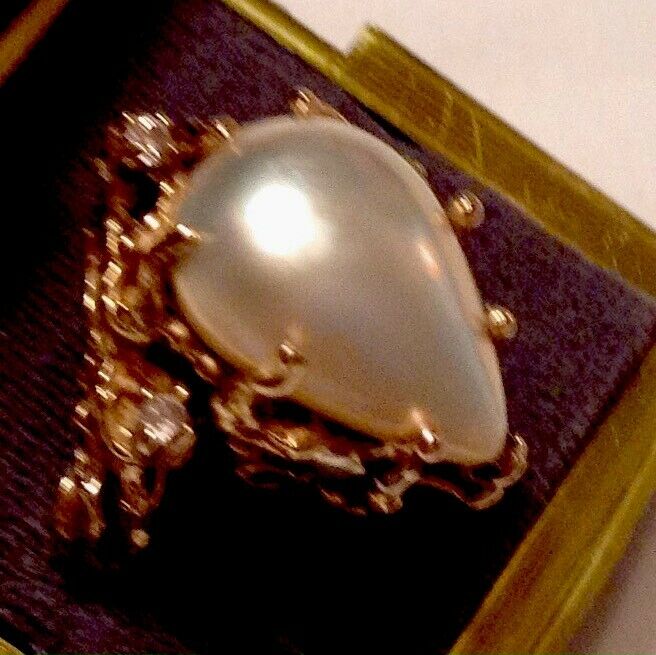 COCKTAIL MABE PEARL TEAR DROP SHAPE RING in 14k YELLOW GOLD  w DIAMONDS ACCENTS
