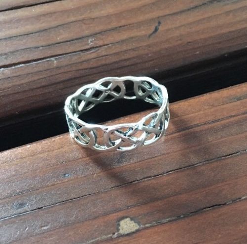 Sterling Silver 925 Celtic Knot Band Ring Size 10