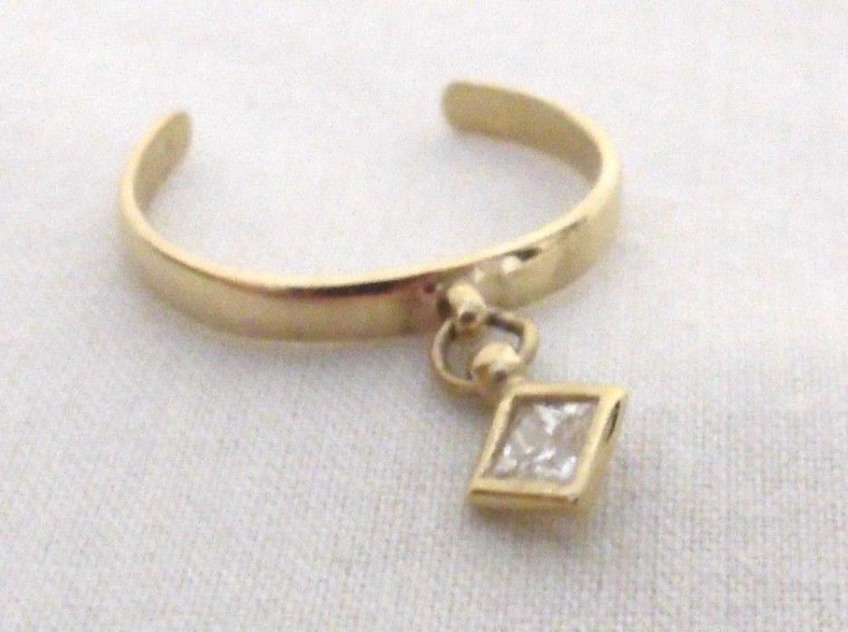 Signed 14K MLY yellow gold adjustable dangle CZ toe ring