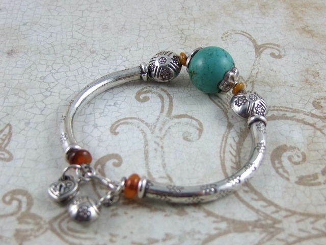 Handmade Thai Sterling Silver With Turquoise Bead Bracelet - 60mm.