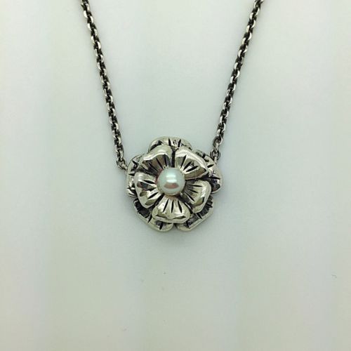 Handmade Silver Flower Pearl Necklace
