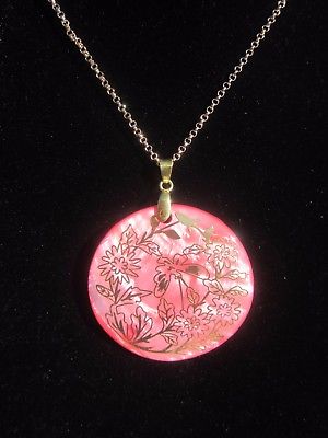 Gold Chain Necklace with Pink MOP Pendant
