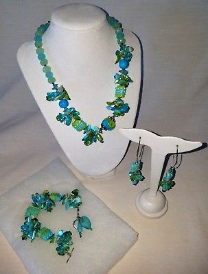 Beaded Bliss 3 Pc.Fun Jewelry Set Necklace Bracelet & Earrings Turquoise Blues