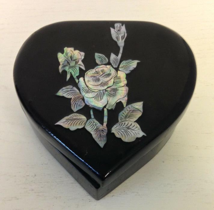 Trinket Jewelry Box Black Lacquer Heart Shape Mother Of Pearl Flower Rose Inlay