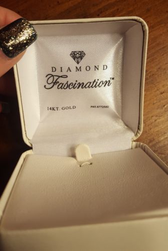 Diamond Fascination 14 kt.Gold Pat. 6772580 Pendant Presentation Jewlrey Box!