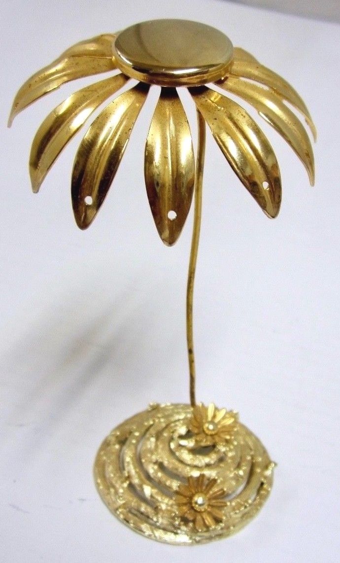 Unique Flower ear ring holder, gold tone