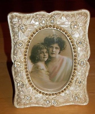 Pearl colored Resin small Picture Frame with Roses and jewels, Photo Frame