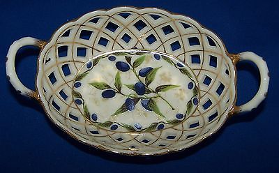 Olive Tree Jewelry - Ring - Change Basket with Gold Trim