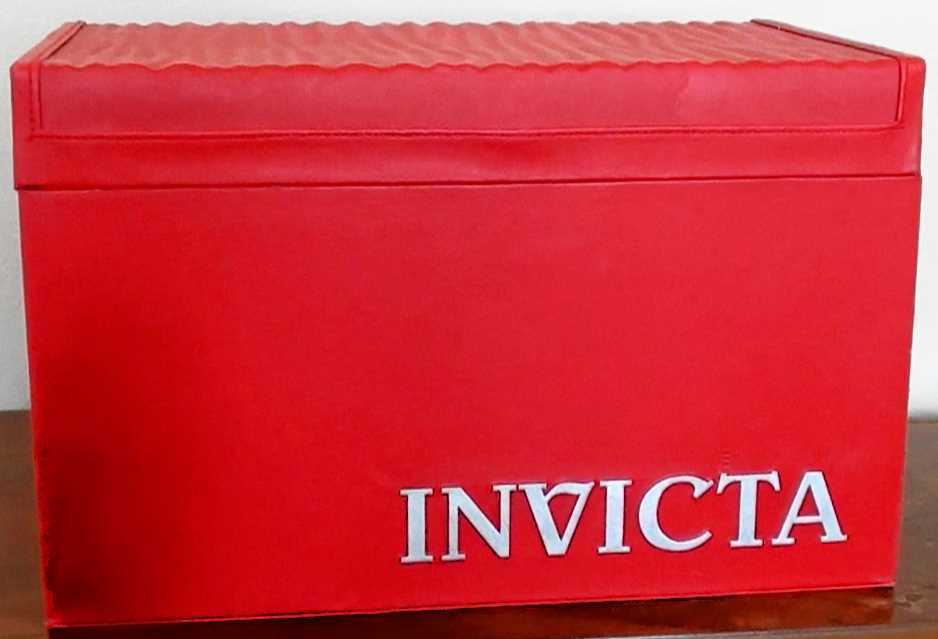 Invicta 20 Slot Leather Bound Watch Storage Case