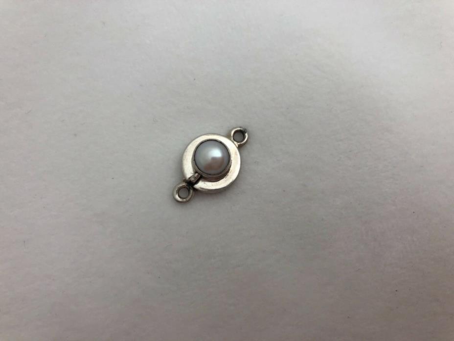 Sterling Silver .925 7mm Round Pearl 12mm x 20mm Round Box Clasp