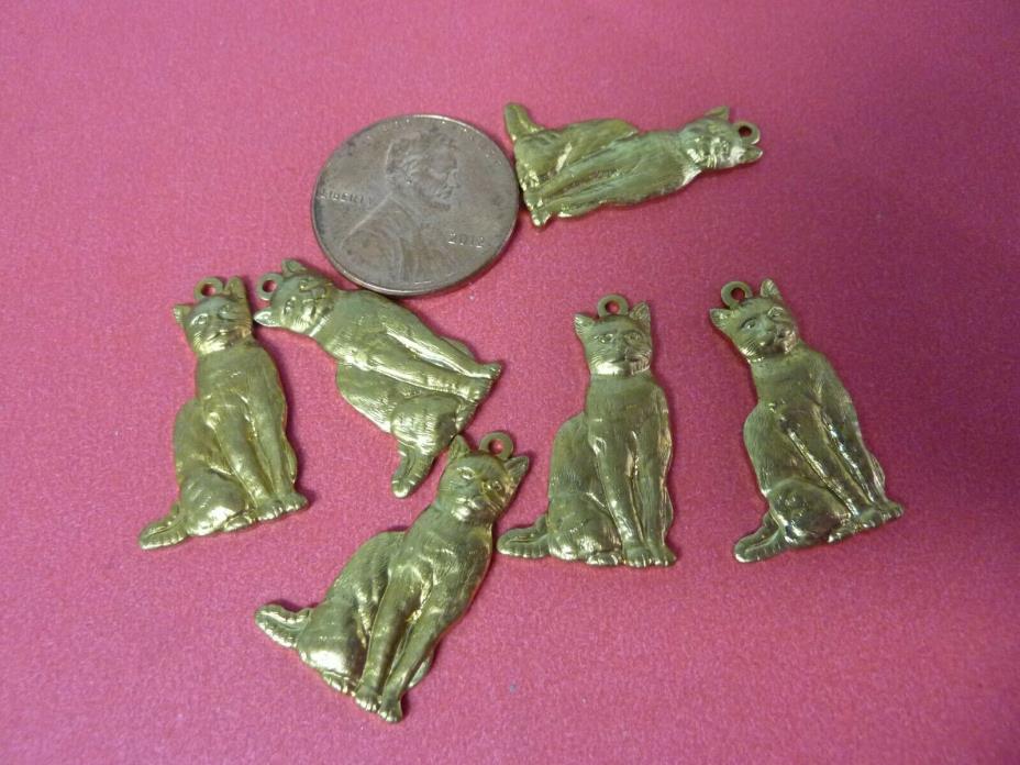Brass castings charms from early 90s SITTING CAT for earring dangles A302