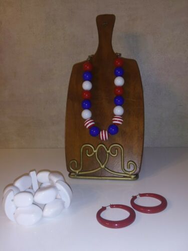 Bubblegum Chunky 4th of July Necklace, Chunky White Bracelet, Red Hoop Earrings