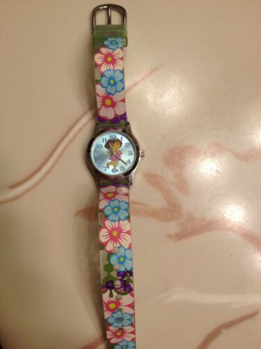 CHILDS DORA THE EXPLORER WATCH WORKING- NEW BATTERY!!!