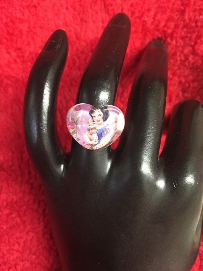 New Disney Princess Snow White Heart Shaped Child's Ring Size 4