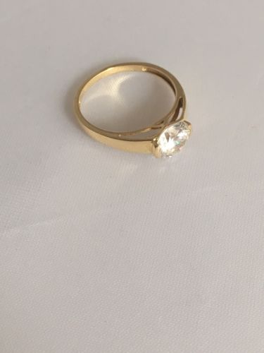 14K YELLOW GOLD CZ SOLITAIRE RING, ELEGANT SIZE 6