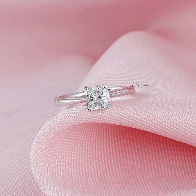 2.5 Ct Cushion Moissanite Diamond Solitaire Engagement Ring 925 Sterling Silver